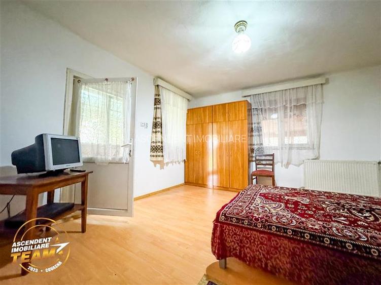 FILM!  2 case,domeniu de 1.660mp, cu atelier,anexe,Lemnia,Covasna - 40