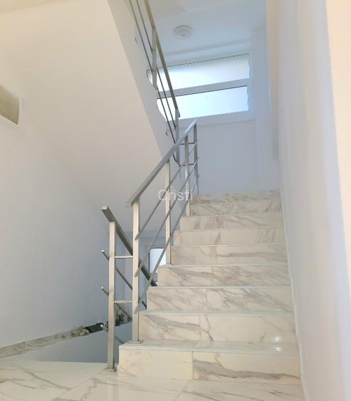 Pensiune turistica in Eforie Nord, 18 camere, 300m distanta de plaja - 10