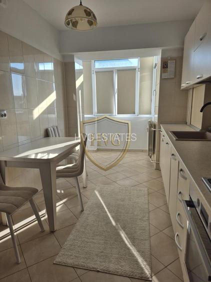 Apartament cu 2 camere | Loc de parcare | Proximitate metrou | Unirii - 9