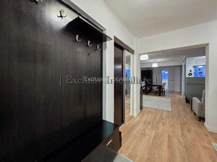 Vedere frontala la mare din toate camerele | Apartament 3 camere Faleza Nord - 23