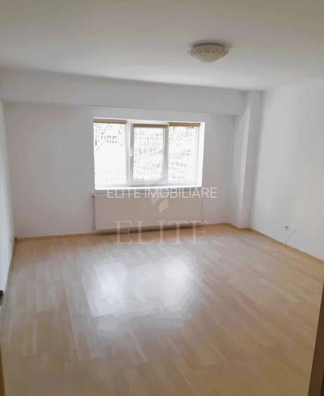 Apartament o camera în zona PIATA CIPARIU - 5