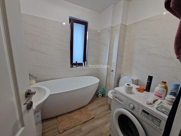 COMISION 0%Apartament 3 camere 74 mp , parcare Floresti str Sub Cetate - 21