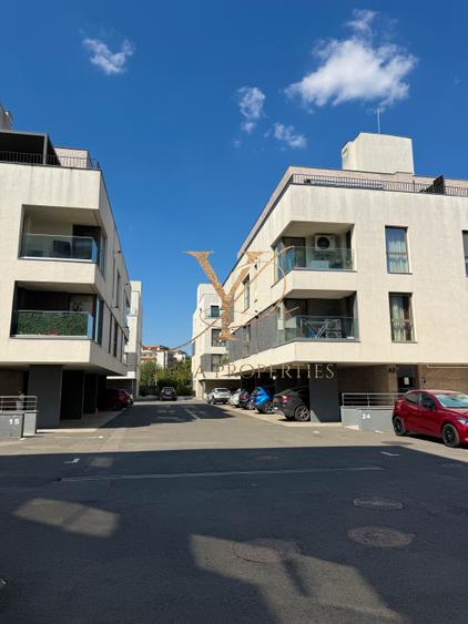 Apartament 3 camere tip Penthouse* Terasa 63 mp *