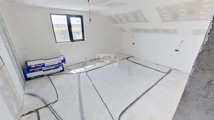 Casa Adjud - Oportunitate Premium: Vilă Individuală P+M