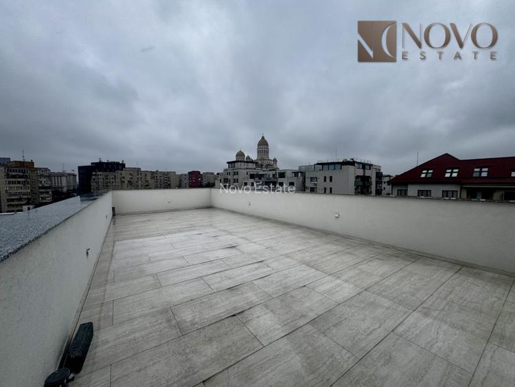 Cladire birouri | 13 Septembrie | 500 mp | P+4 | Parcare - 20