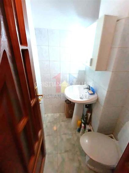 3 cam confort 1 Decomandat 83mp parter cu balcon 14 m, Semimobilat, Garii - 11