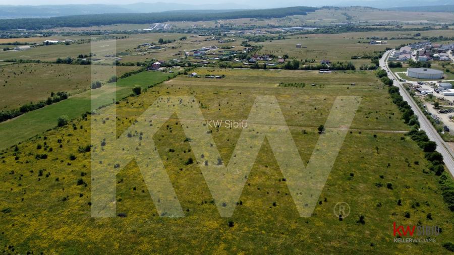 Teren intravilan 5100 mp, Cisnadie - ideal pentru investitie  - 5