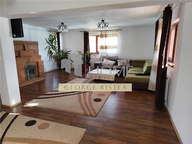 Casa + anexe 2756 mp teren Baicoi zona Tufeni - 3