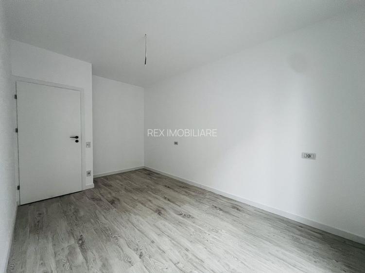 Apartament cu 2 camere si curte   -  Parter   -Zona Torontalului - 4