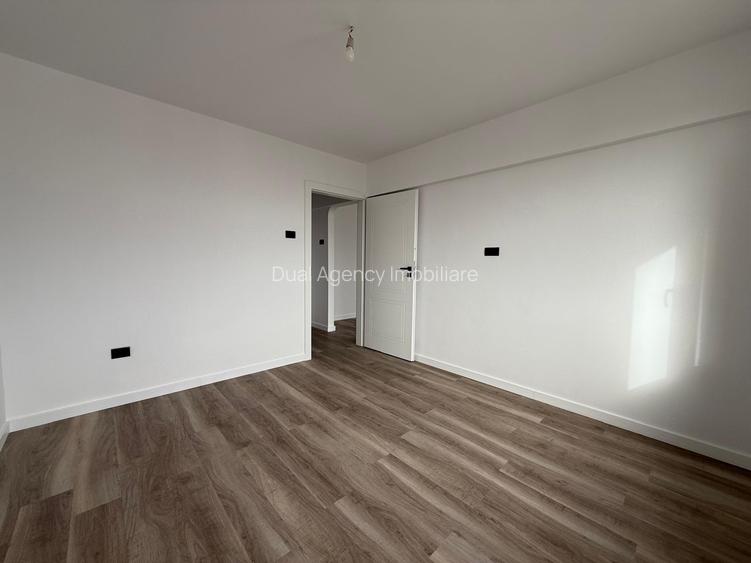 Ultracentral Piata Unirii 2 camere amenajat complet vedere spectaculoasa - 8