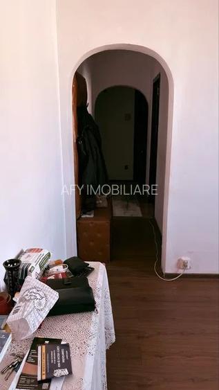 De vanzare Apartament 4 Camere Drumul Taberei - Parc - 7
