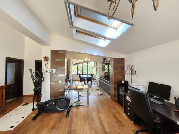 Vilă de vânzare - Direct de la Proprietar, destinație Rezidențială sau Comercial - 11