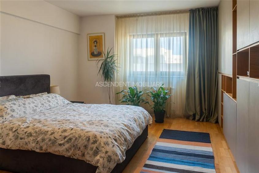 Decomandat si distinct, parcare subterana, Privilegio, Brasov - 16