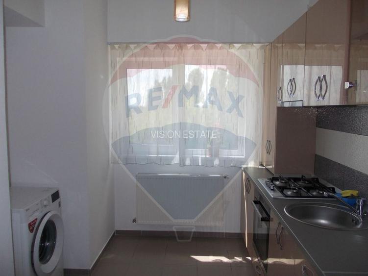 Apartament cu 2 camere de închiriat în zona Craiovita Noua - 4