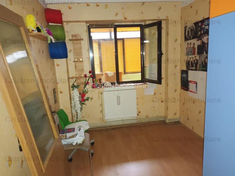 PARTER +Balcon 12m ,3 cam conf1 decomandat 77mp Viziru 3 - 5