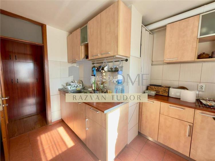 Apartament 3 camere , zona centrala , Ploiesti , mobilat complet - 17