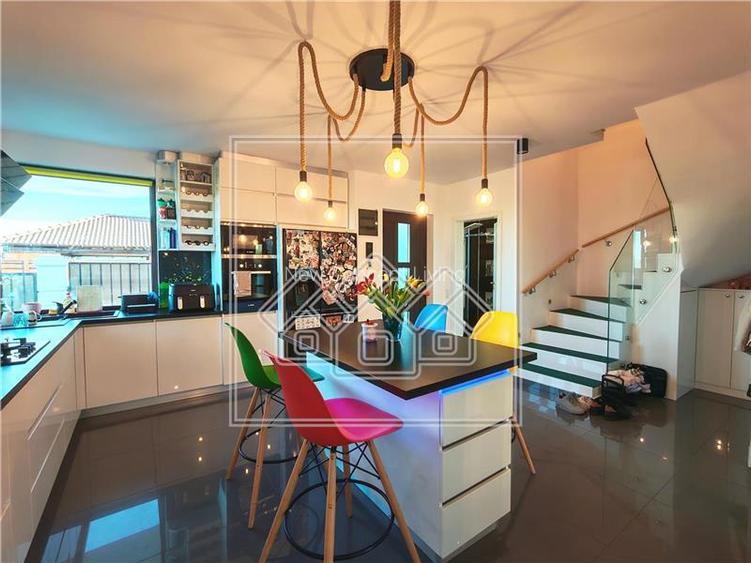 Casa tip duplex de vanzare in Sibiu - mobilata si utilata modern - 8