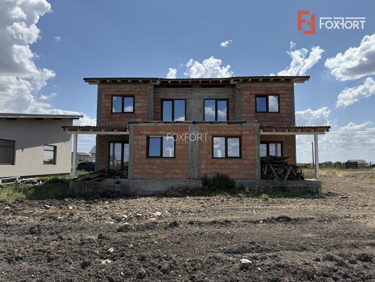 Duplex 4 camere si asfalt, Sacalaz - Parter + Etaj - ID V5368 - 2