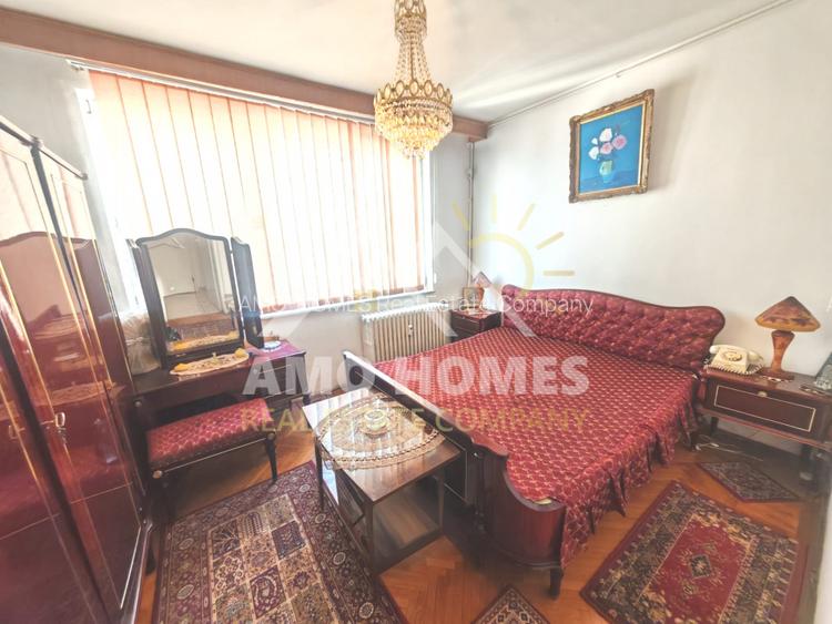 De vanzare- 2 Camere Ultracentral/ Cișmigiu/ Sala Palatului & Ateneu - 4