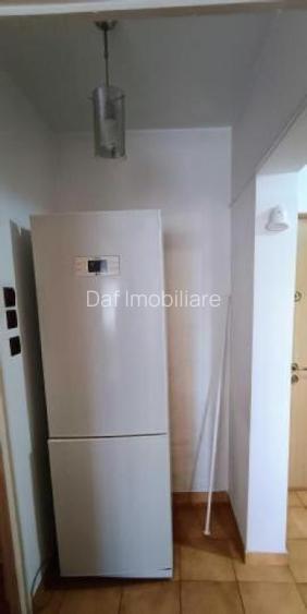62000euro -Garsoniera et1- 33mp-bloc mixt- metrou - 6