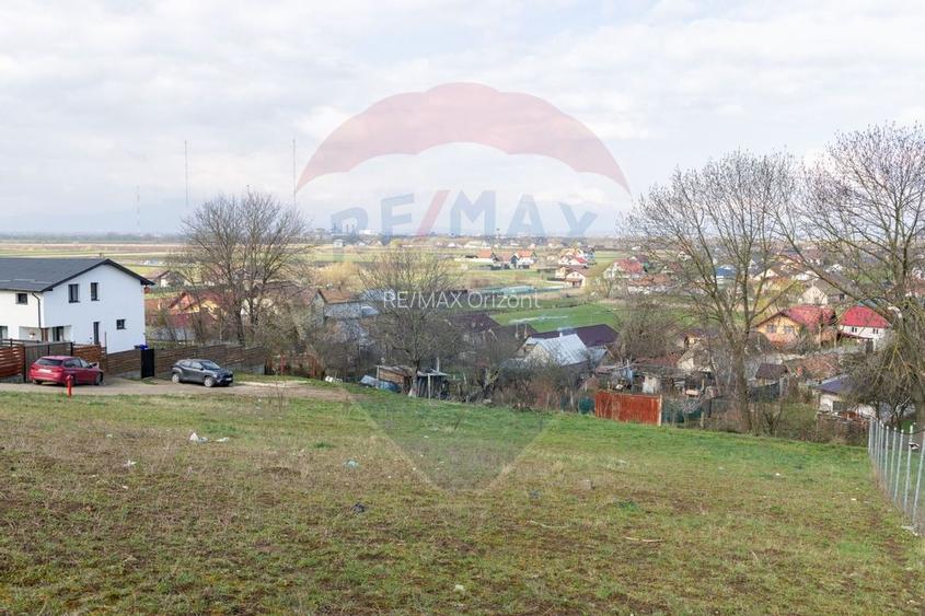 Teren intravilan cu vedere panoramică, utilități si poziție excelentă! - 13