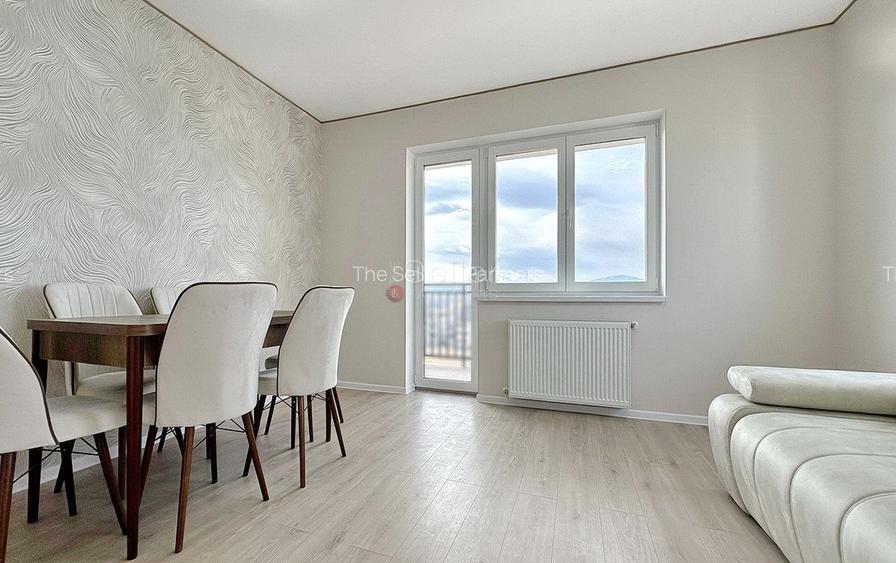 Structura Generoasa Zona Coresi Mall - 15