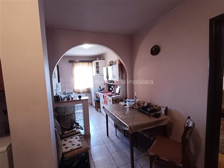 Apartament cu 2 camere (Toplita, str. Sportivilor H I) - 3