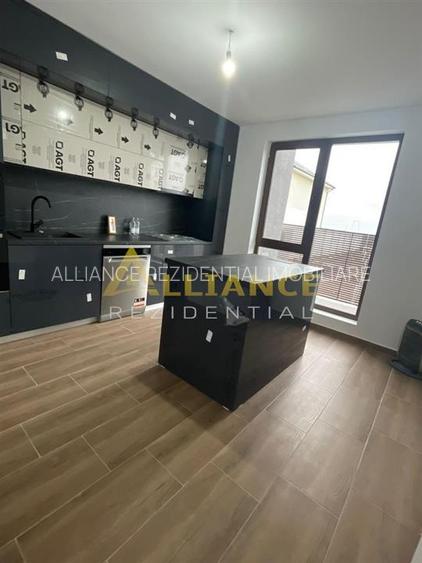 Casa individuala - 300 mp  - 5 camere - 3 bai - 12