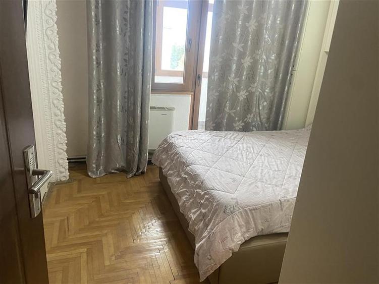 Apartament 3 camere , zona strada Longinescu , 67 mp , decomandat , mobilat - 10