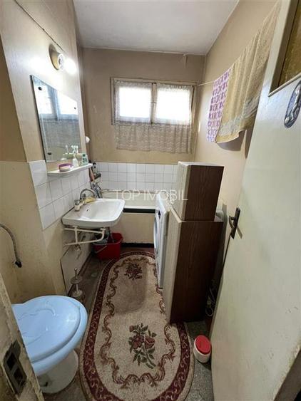 Vanzare apartament 2 camere - Podu Ros - etaj 2 - 5