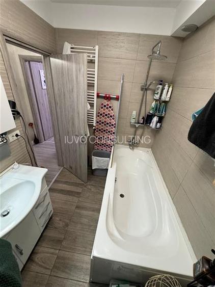 Vanzare Apartament 3 camere Semidecomandat  Cartier Solar - 11