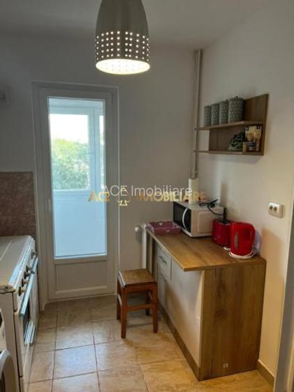 2 Camere | Titan | Proximitate Metrou | Mobilat | Utilat - 3