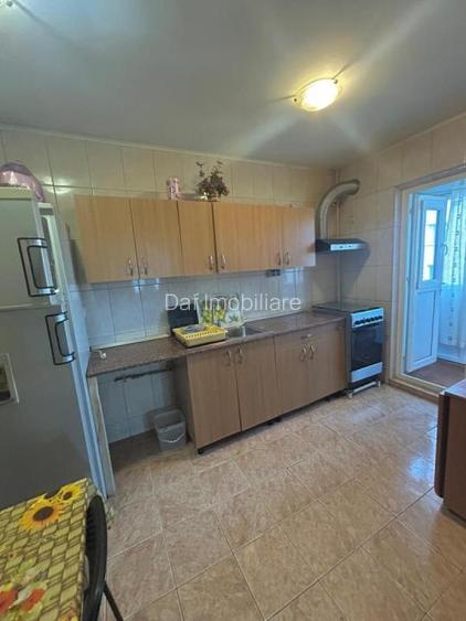 105000 euro - 3camere-72mp-Sun Plaza Metrou - bloc 1979 - 10