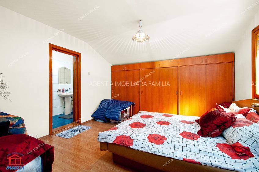 Vila cocheta, situata in centrul istoric al orasului - 16