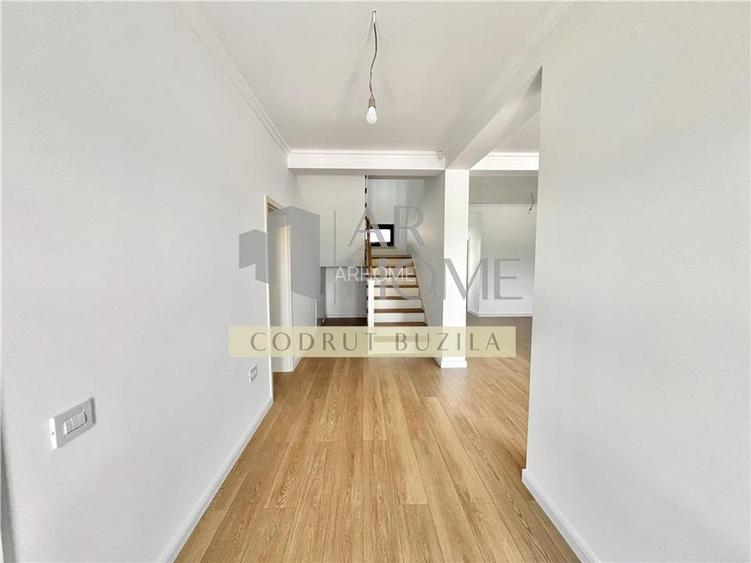 Casa 5 camere, constructie noua, in Strejnicu - 4