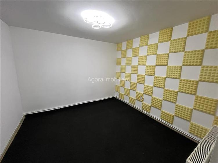 Spatiu Pretabil Servicii | 4 Camere | 80mp + 50mp terasa - 4