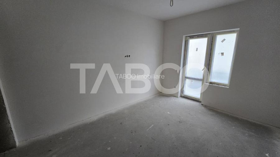 Apartament 78 mpu 3 camere decomandate 2 balcoane 2 bai COMISION 0 - 14