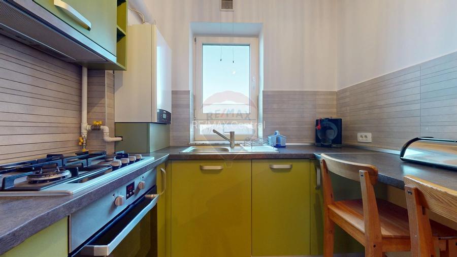 Studio modern Tractorul - 7