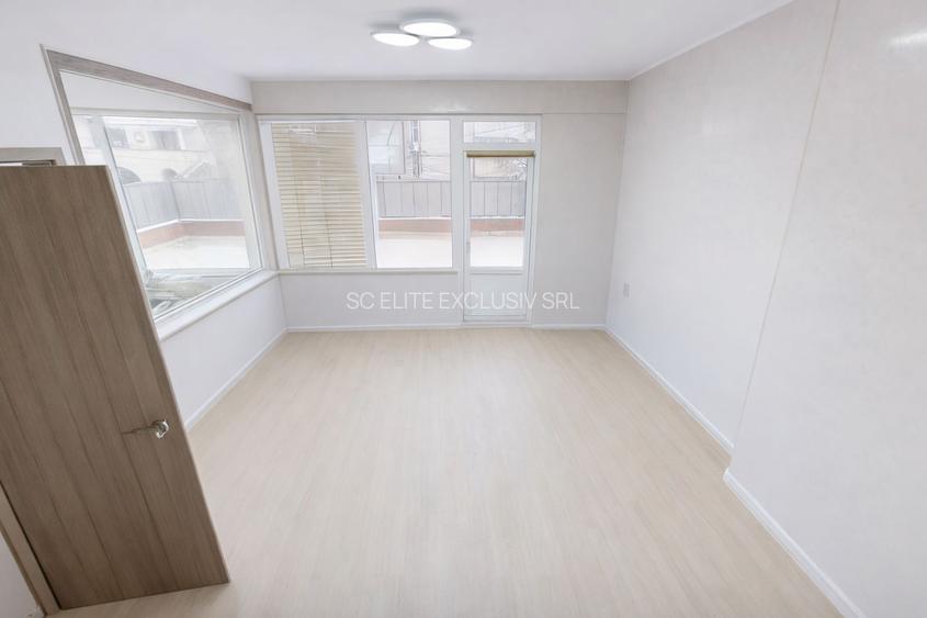 CAPITOL - B-dul. Mamaia - Apartament cu 4 camere si terasa de 80 mp. - 11