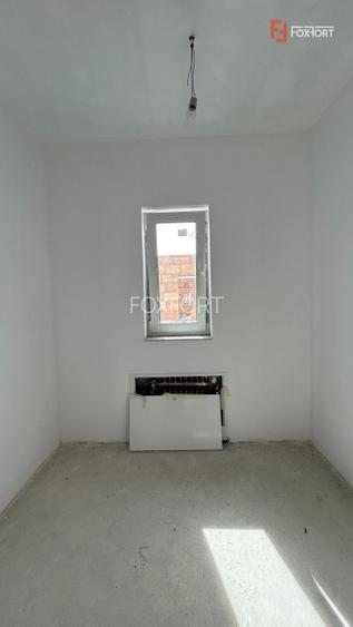 Duplex 5 camere spatios, cu 3 locuri de parcare - Dumbravita - 5