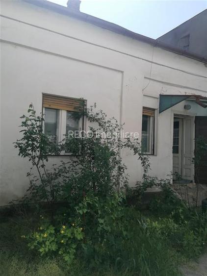 RECO  Casa 2 camere in Oradea zona centrala - 2