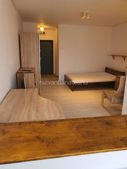 Garsoniera piata 1 Mai - 2