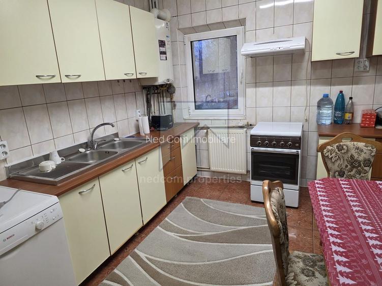 Inchiriere apartament 3 camere Nerva Traian - Anastasie Pannu - 32