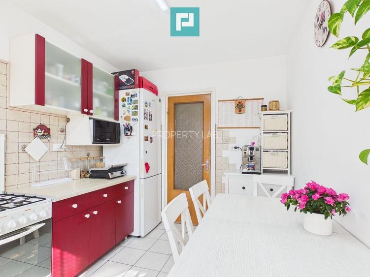 Apartament  5 camere la cheie în Vlaicu - 2