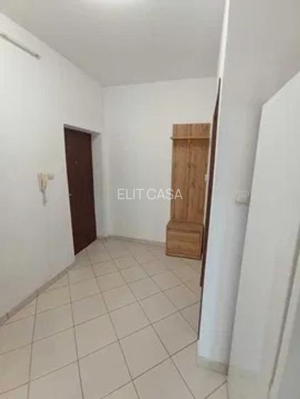 Apartament cu 2 camere decomandat, zona CUG - 7