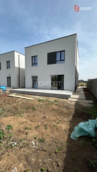 Duplex 5 camere spatios, cu 3 locuri de parcare - Dumbravita - 22