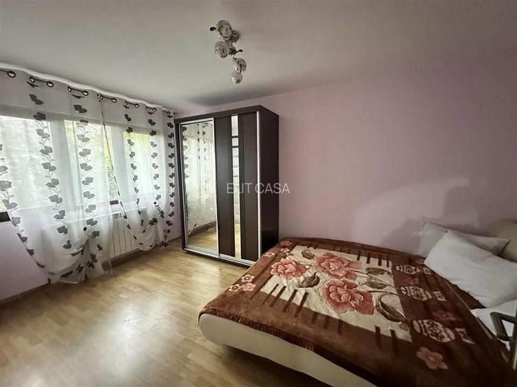 Apartament cu 2 camere, etajul 1/4, zona Podu Ros - 5