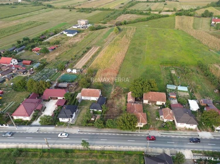 Casă de vânzare in Hideaga la drumul National - 11