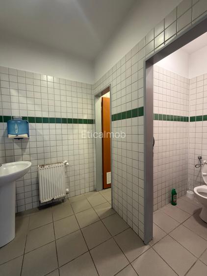 Spațiu comercial PREMIUM | Locație centrală | Vizibilitate maximă | Trafic . - 18