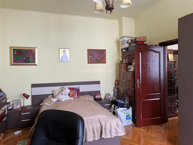 Casa cu 3 camere in zona parcului Regina Maria - 7